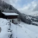 Gemuetliches Mit Kamin&seeblick In Flumserberg بيت للعطل اوبرترزن